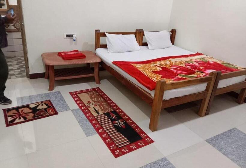 豪华房间, Shree Krishna Nature Stay