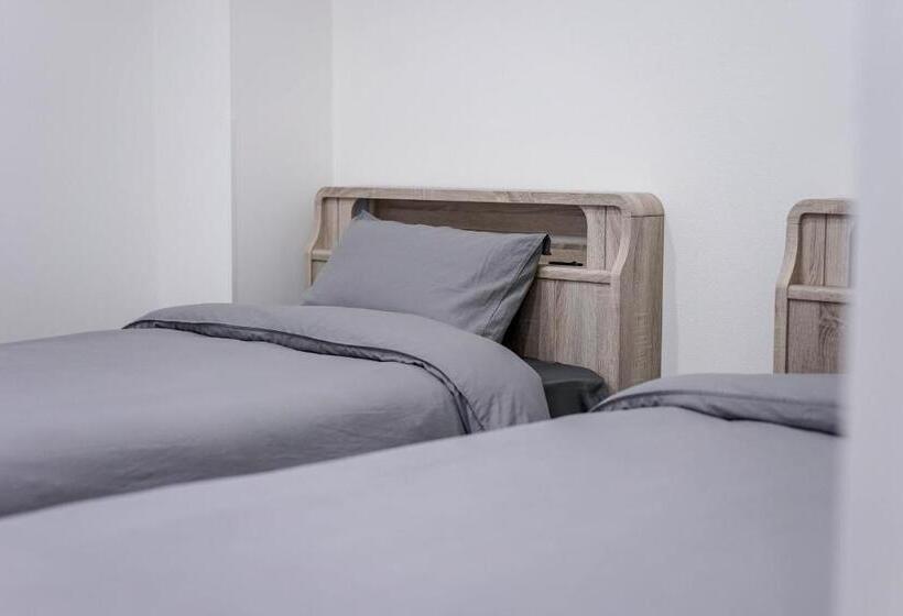 Quarto Estandar 2 Camas Casal, Zaito Tokyo Skytree Yokokawa Ii Studio 天空树旁舒适型民宿 宅东横ii号店