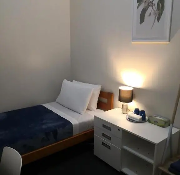 スタンダードシングルルーム, Oceanic Hostel