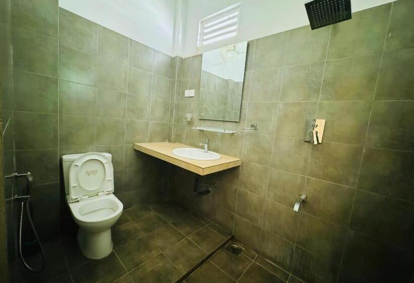 豪华房间, Anuradhapura Peacock Garden Holiday Bungalow