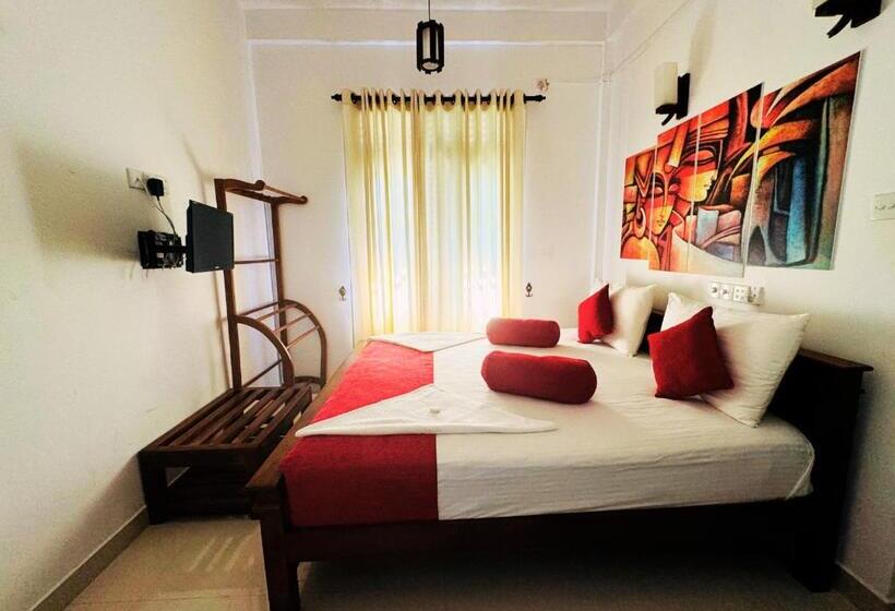 豪华房间, Anuradhapura Peacock Garden Holiday Bungalow