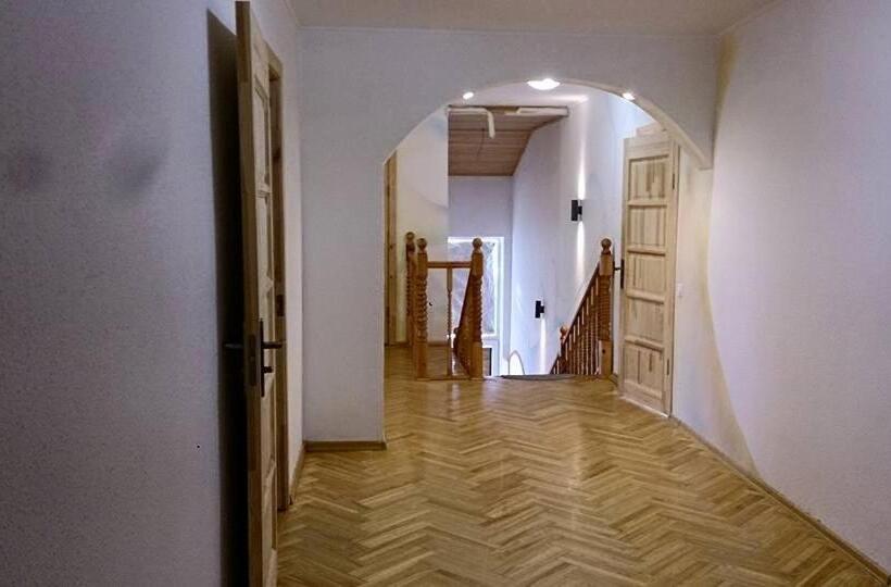 خانه 1 خوابه, Red Heart Holiday Home