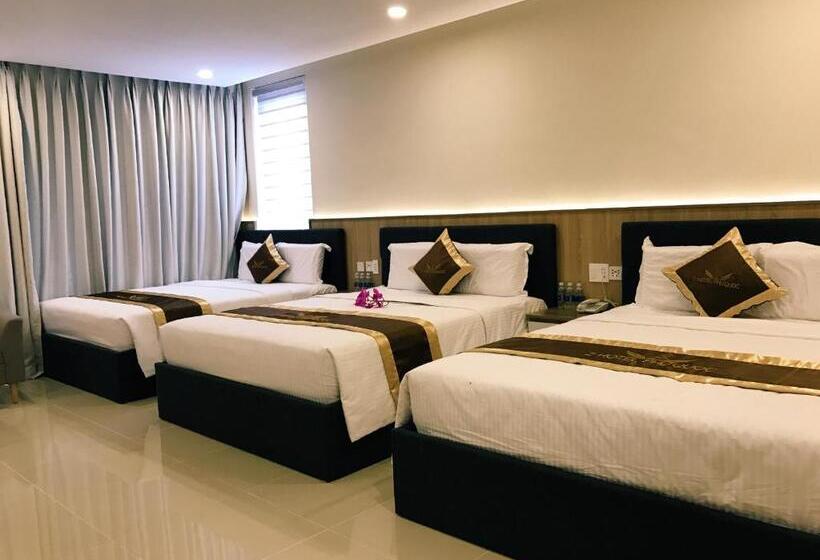 اتاق لوکس سه تخته, Bella Hotel Lounge Long Beach Phú Quốc