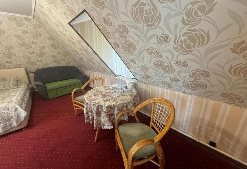 스탠다드 룸, дом вдали от дома Sky Village