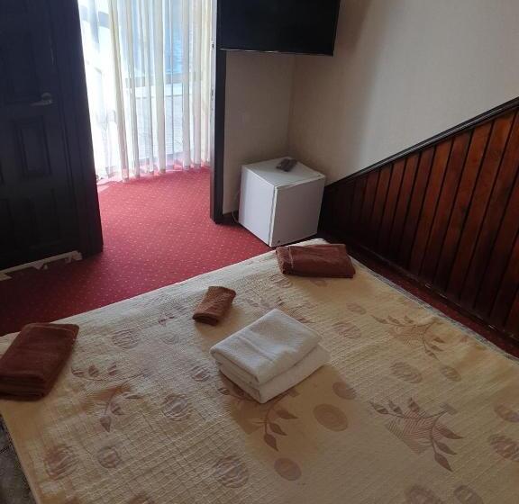 이코노미 룸, дом вдали от дома Sky Village