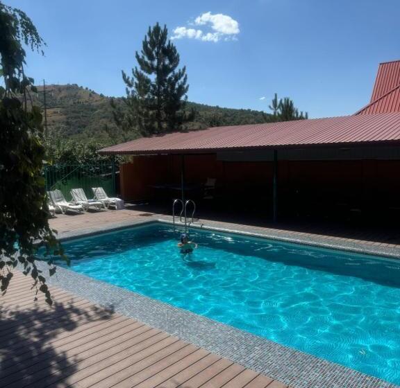 이코노미 룸, дом вдали от дома Sky Village