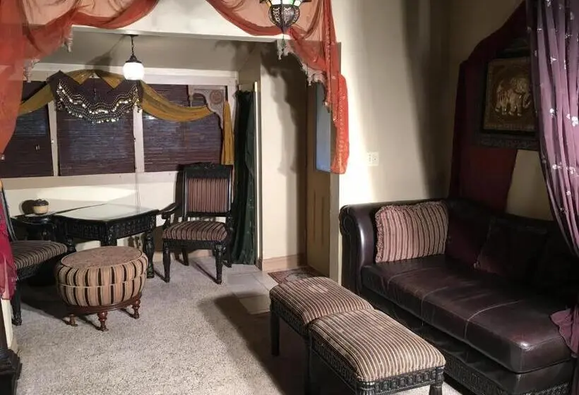 スイート, 1884 Wildwood Bed And Breakfast Inn