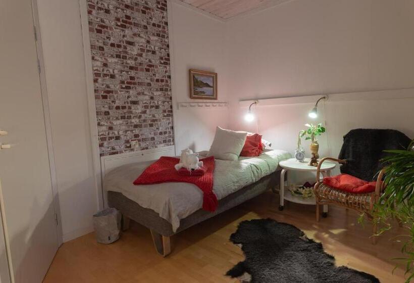 스탠다드 룸 공동 욕실, Aaria Bed And Breakfast