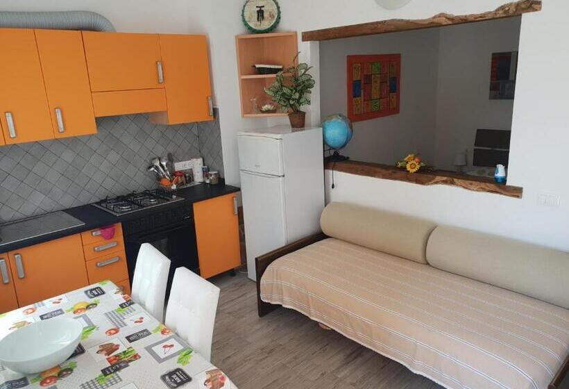 סטודיו סופריור, Casa Vacanze L Agrifoglio