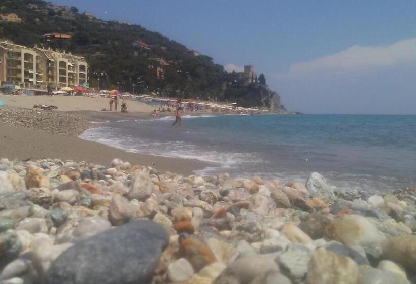 Дом 3 Спальни, Casa Vacanze L Agrifoglio