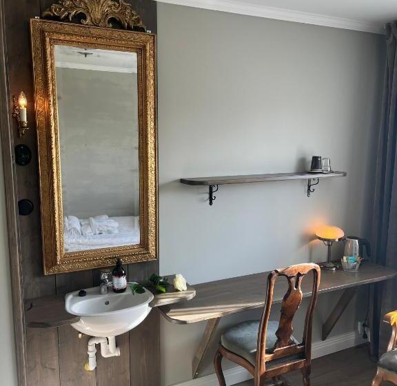 חדר יחיד נוף לגינה, Smedjebackens Pensionat