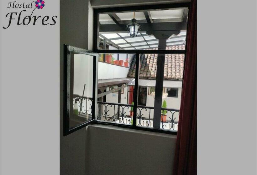 חדר אקונומי יחיד, Hostal Flores