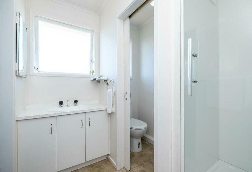 غرفة قياسية, Chevron Motel