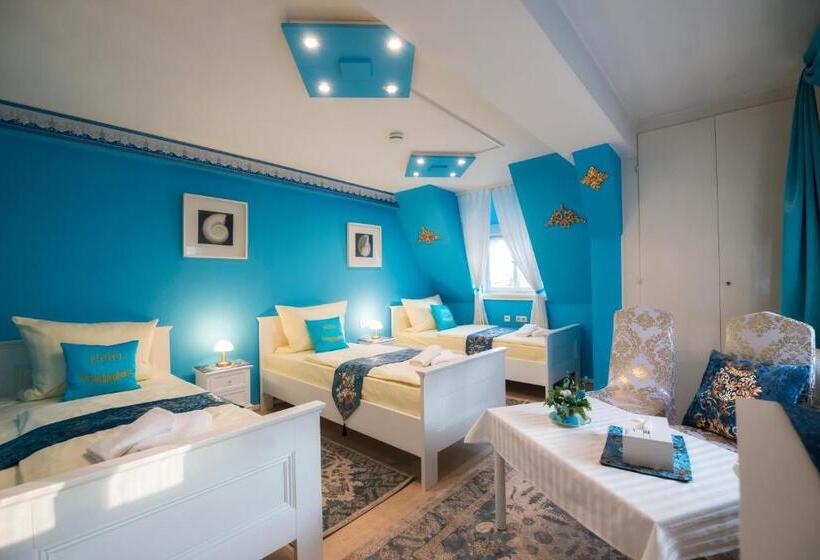 Номер Стандарт Трехместный, & Cafe Schachtenburg