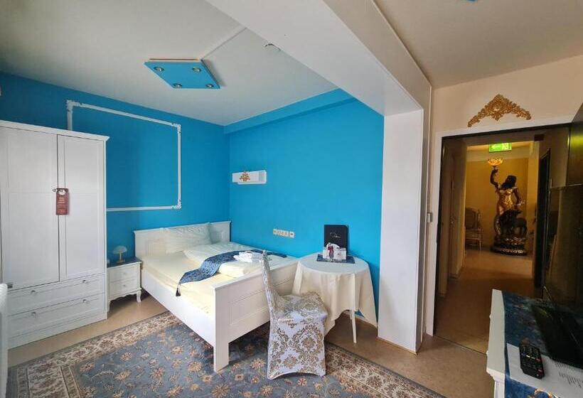 Номер Базовый Двуспальная Кровать, & Cafe Schachtenburg