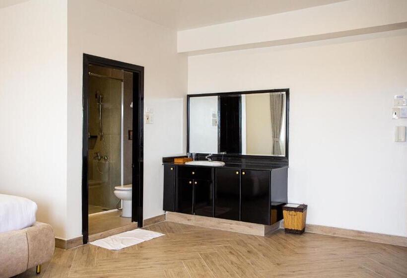 اتاق استاندارد, Phuoc Thanh Iv