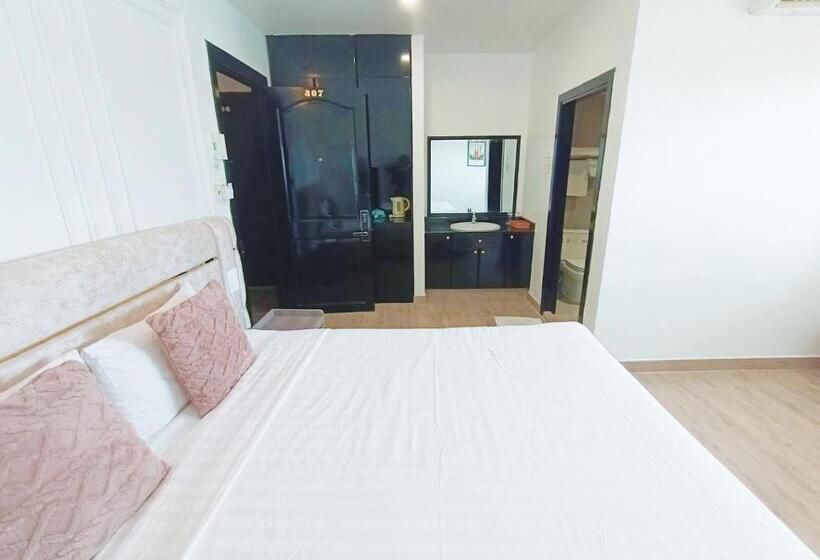 اتاق استاندارد, Phuoc Thanh Iv