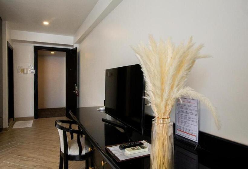 اتاق استاندارد, Phuoc Thanh Iv