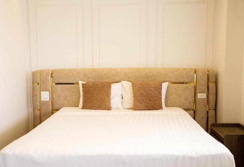 اتاق استاندارد, Phuoc Thanh Iv