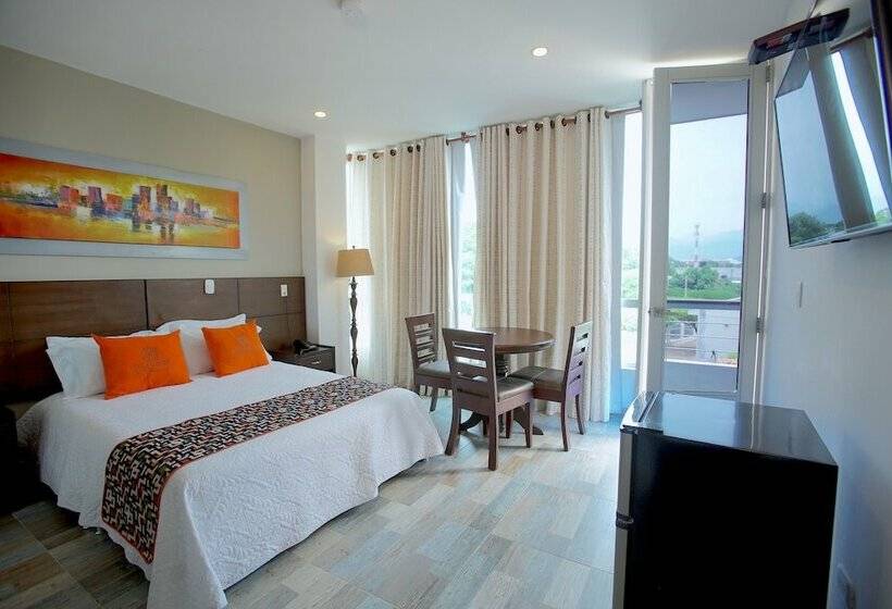 חדר דלוקס עם מרפסת, Ucla Center