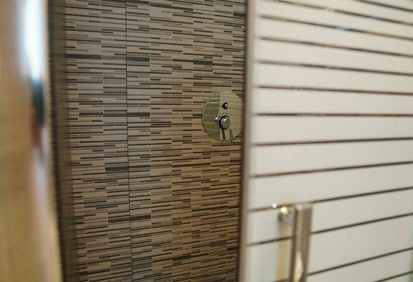 Номер Стандарт с Балконом, Nicadomus B&b