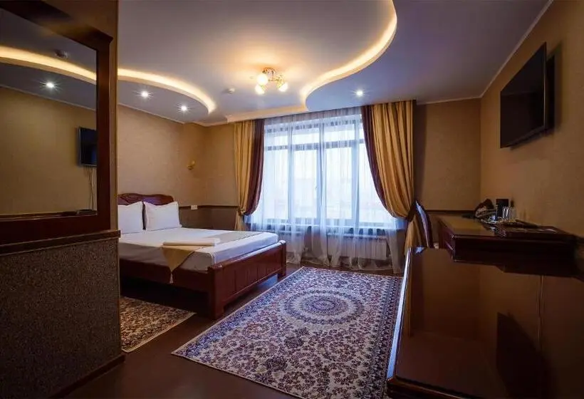 سوییت, Salut Hotel Almaty