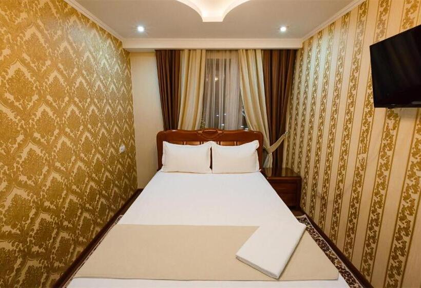 سوئیت 2 خوابه, Salut Hotel Almaty