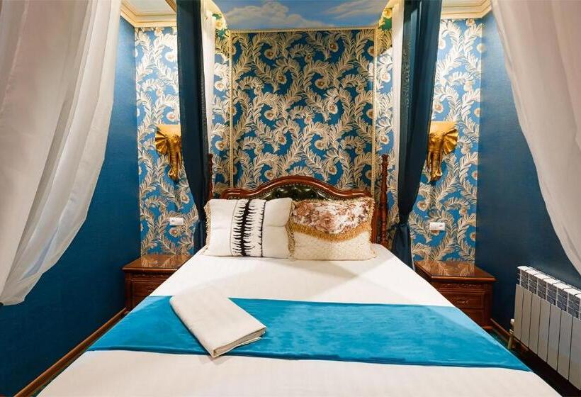 سوییت لوکس, Salut Hotel Almaty