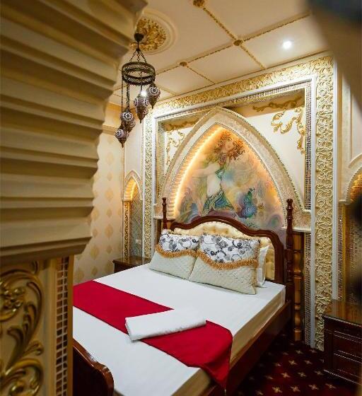 سوییت لوکس, Salut Hotel Almaty