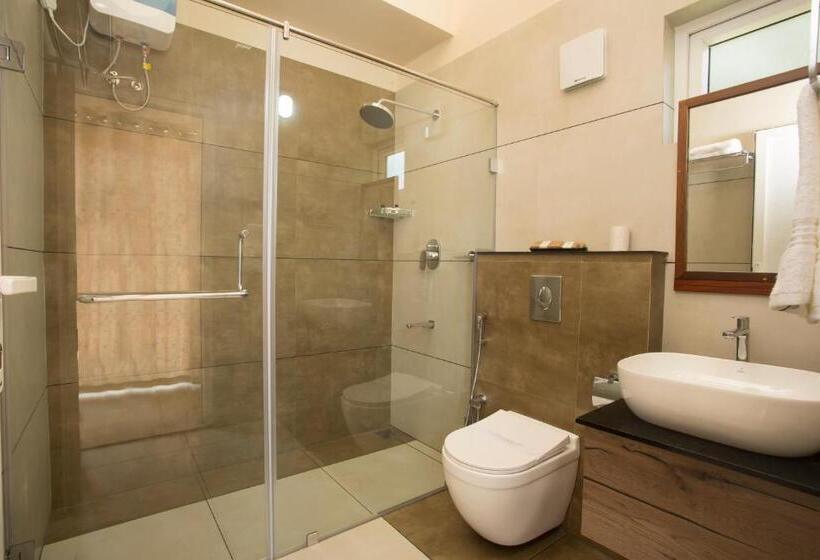 غرفة سوبيريور سرير كينج, Amrezy Resort And Spa By Stride, Wayanad