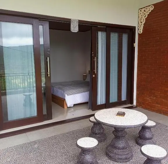 バルコニー付きデラックスルーム, Bali Praya House