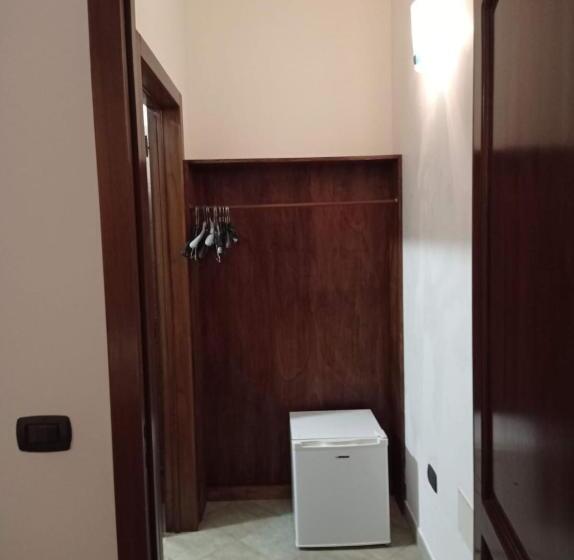 חדר סטנדרט לשלושה, B&b Paradise 2