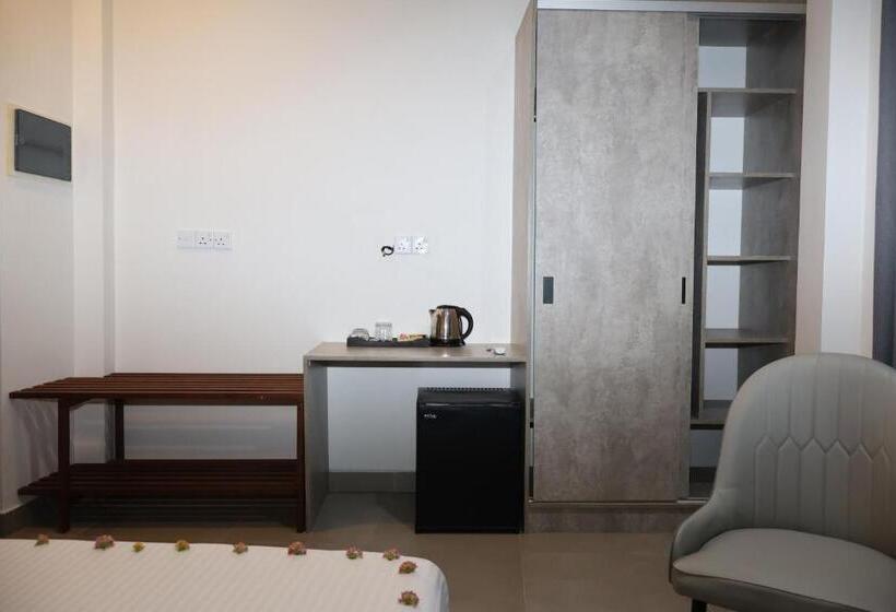 اتاق استاندارد با چشمانداز باغ, Shams Thoddoo