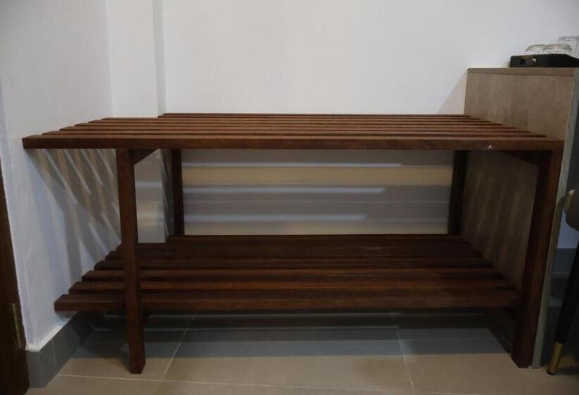 اتاق استاندارد با چشمانداز باغ, Shams Thoddoo