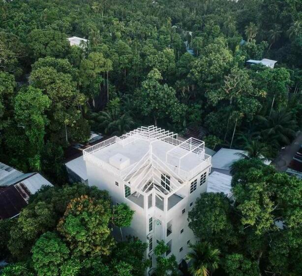 2 Bedroom Apartment Garden View, Shams Thoddoo