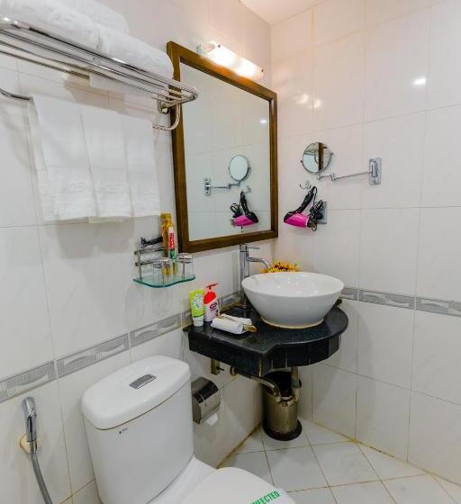 اتاق لوکس, A25 Hotel 28 Trần Quý Cáp