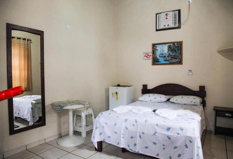 سوییت لوکس, Pousada Do Marcão