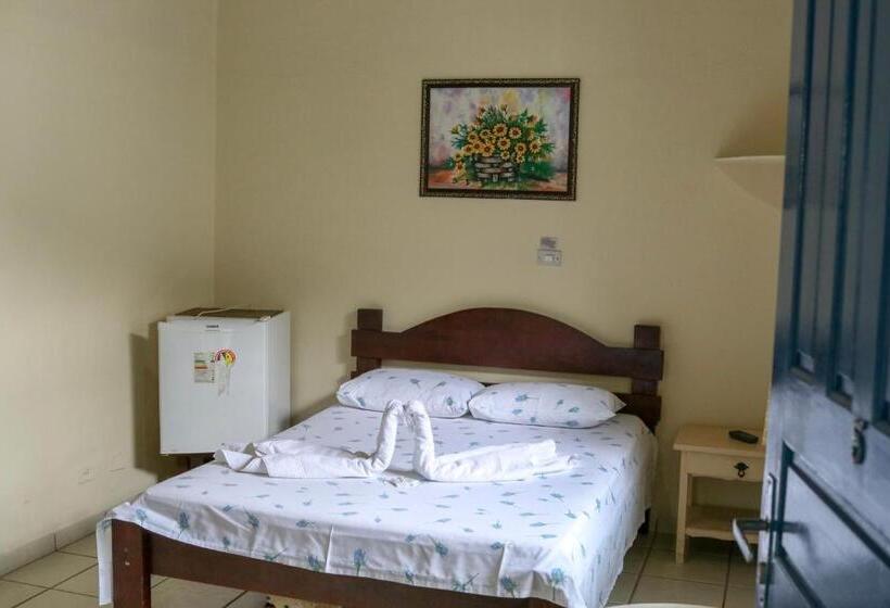 سوییت لوکس, Pousada Do Marcão