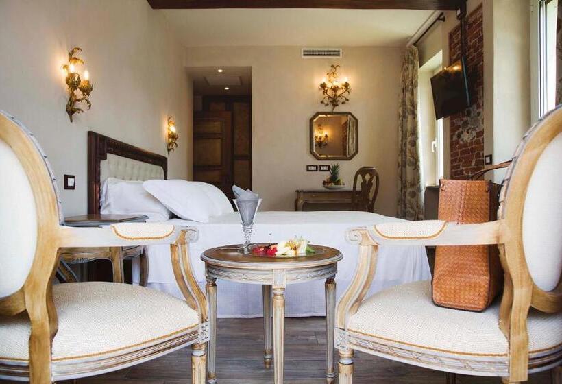 اتاق استاندارد با چشم‌انداز دریاچه, Boutique Hotel Elvezia