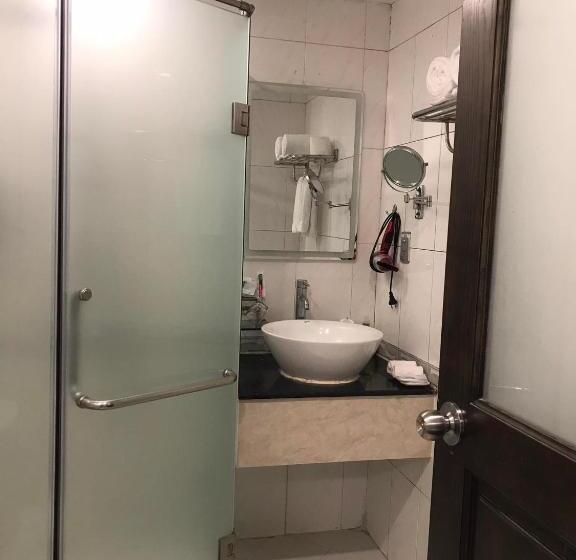 اتاق استاندارد, A25 Hotel 28 Trần Quý Cáp