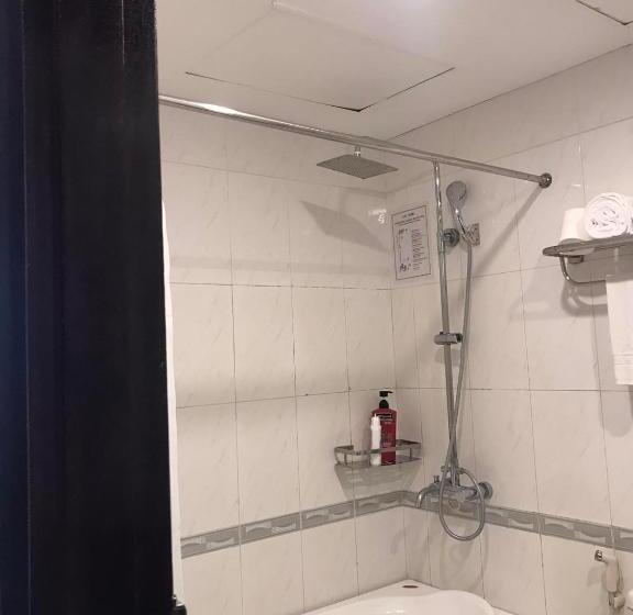 اتاق لوکس, A25 Hotel 28 Trần Quý Cáp