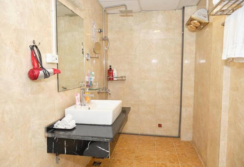 استودیوی استاندارد, A25 Hotel 28 Trần Quý Cáp