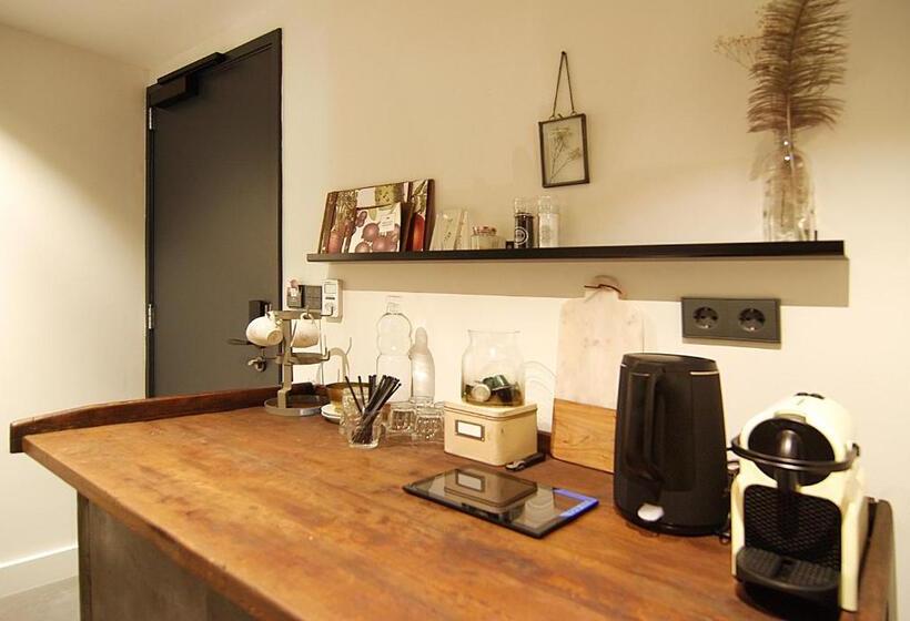 جناح, Authentic Farmhouse De Vergulden Eenhoorn