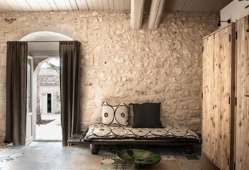 디럭스 룸, Dimora Delle Balze