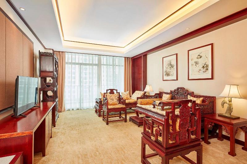 Люкс Повышенной Комфортности, Four Points By Sheraton Danzhou