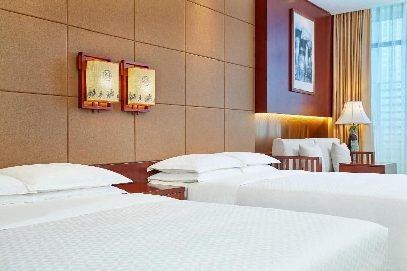 Номер Deluxe, Four Points By Sheraton Danzhou