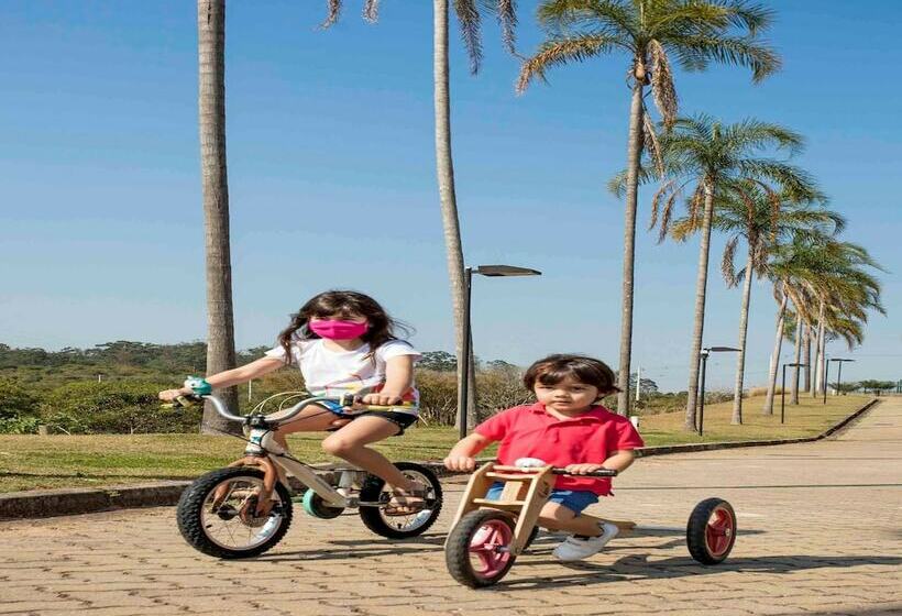 Chambre Familiale, Ibis Styles Taubate