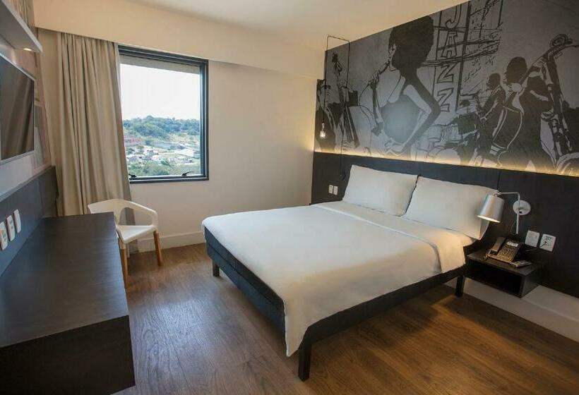 Chambre Standard, Ibis Styles Taubate