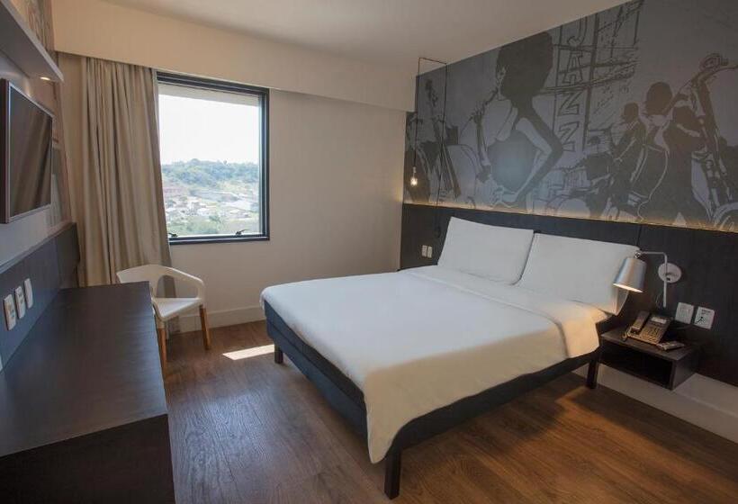 Chambre Standard, Ibis Styles Taubate