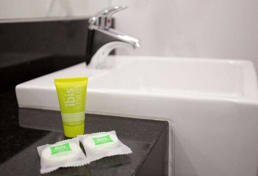Chambre Standard, Ibis Styles Taubate
